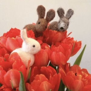 Bunnies with flowers